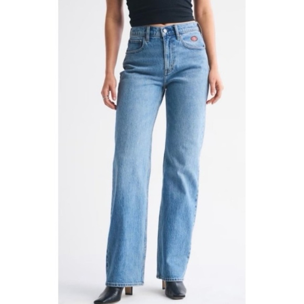 Abercrombie & Fitch High Rise 90s Relaxed San Francisco 49ers Jean‎ Sz 32R NEW!